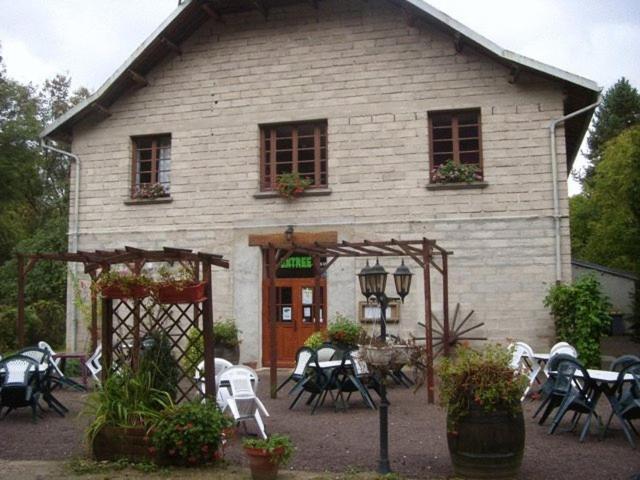 Le Natural Otel Selongey Dış mekan fotoğraf