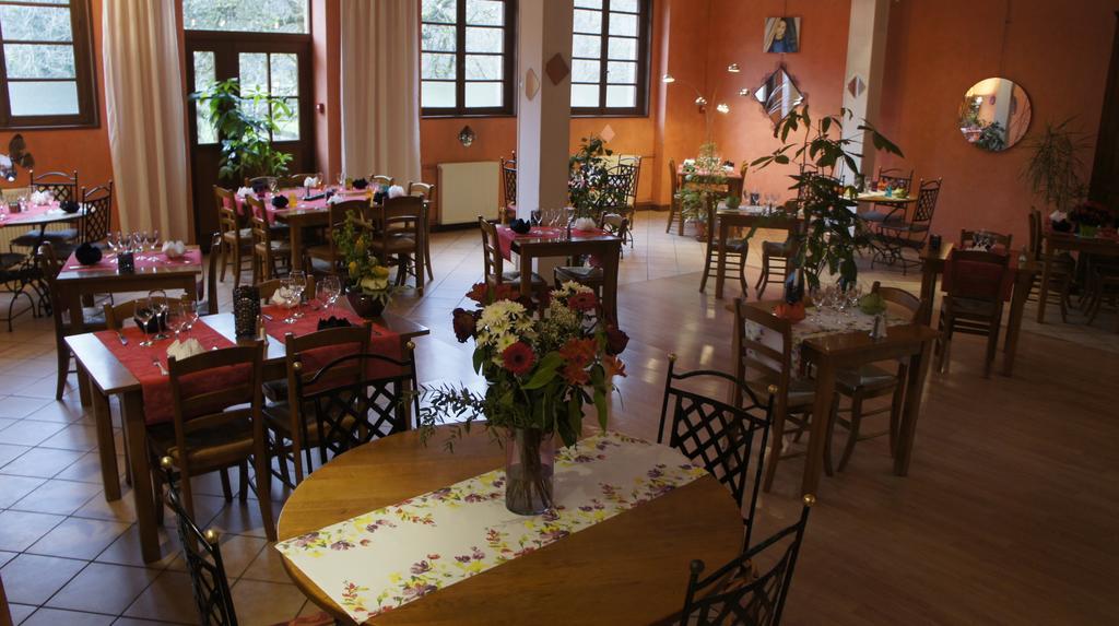 Le Natural Otel Selongey Dış mekan fotoğraf