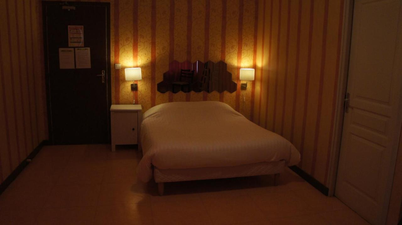 Le Natural Otel Selongey Oda fotoğraf